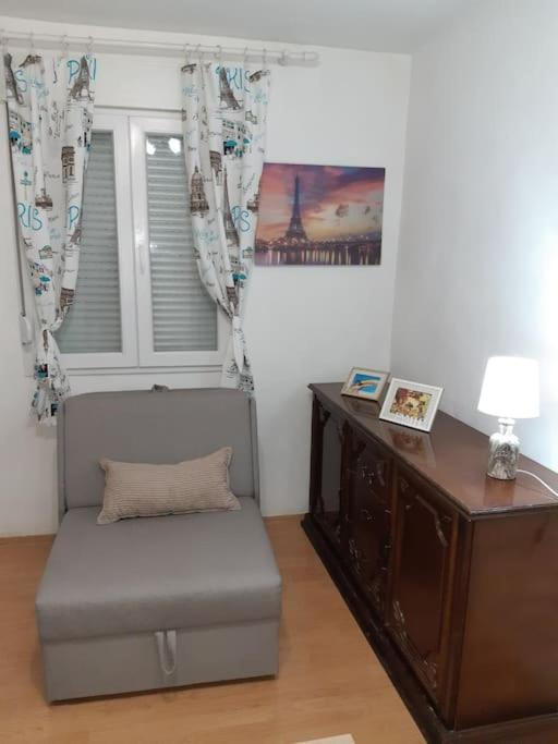 Apartman Paris Apartment Podgorica Exterior photo